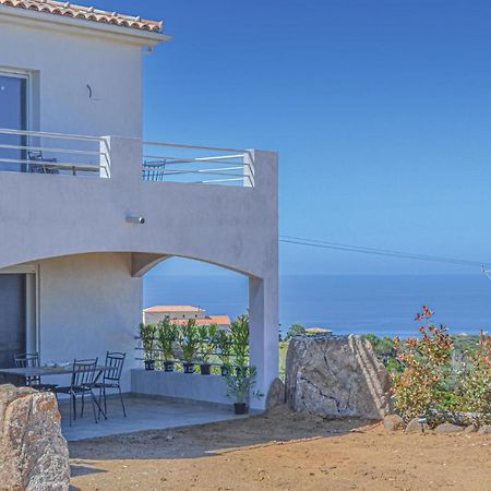 Awesome Apartment In Coti Chiavari With Kitchen Exterior foto