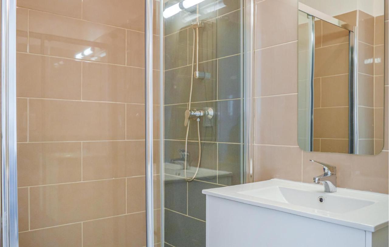 Awesome Apartment In Coti Chiavari With Kitchen Exterior foto